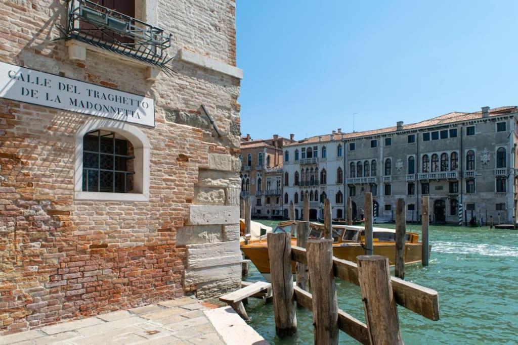 Residence Alma - Rialto Bridge Venedig Exterior foto